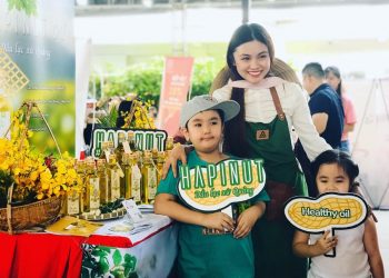 Kiều Bảo Hân Hapinut hội chợ